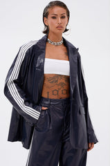 DAYTIME LOVIN OVERSIZED BLAZER IN NAVY