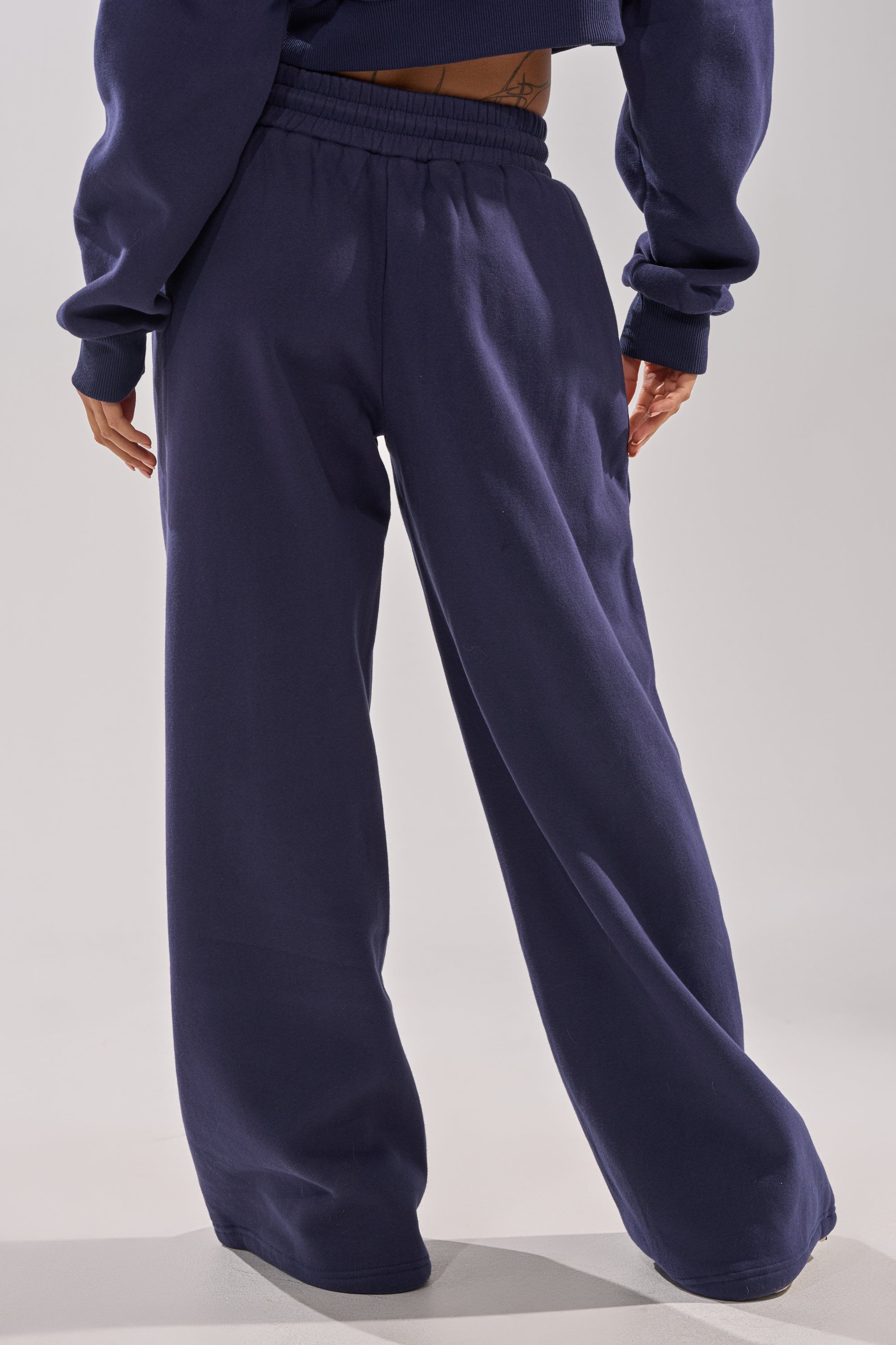 UNTAMED METAL RING JOGGER