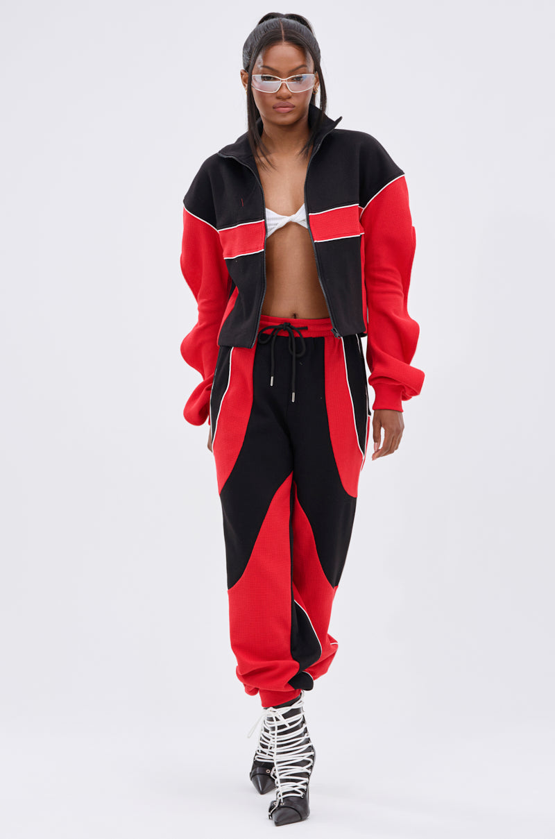 LET IT HAPPEN JOGGER