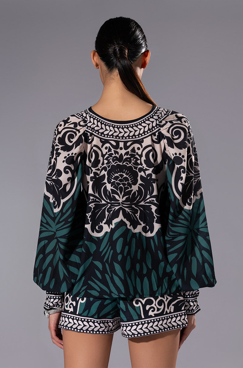 LATER BABY PRINTED BLOUSE AND SKORT SET